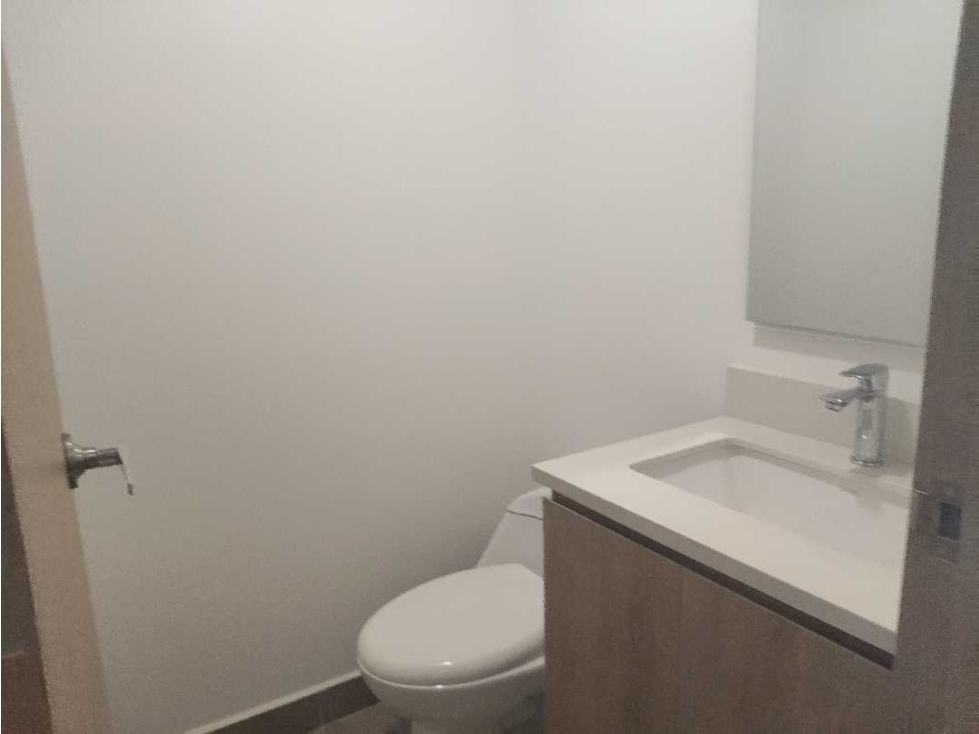Apartamento en venta en Laureles, Medellín · foto 14 de 18