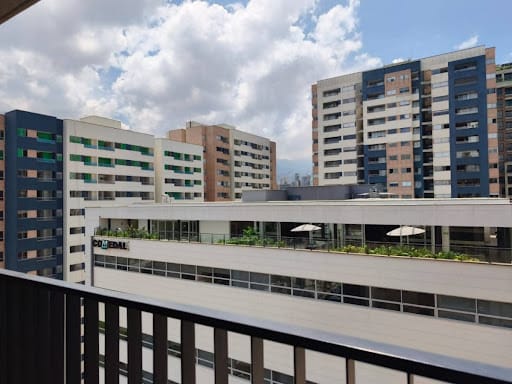 Apartamento de 3 alcobas en arriendo en Ciudad Del Río, Medellín, 80 m² · foto 21 de 22