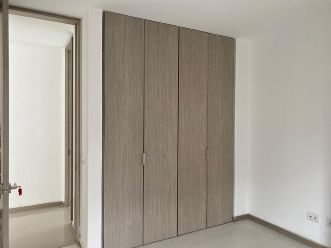 Apartamento de 2 alcobas en arriendo en Cumbres, Envigado, 99 m² · foto 8 de 14