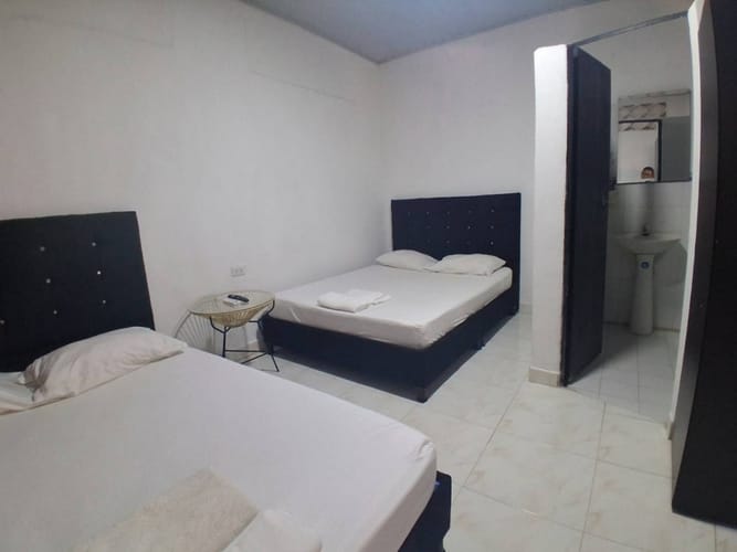 Casa de 7 alcobas en venta en Buenavista, Neiva, 357 m² · foto 16 de 17