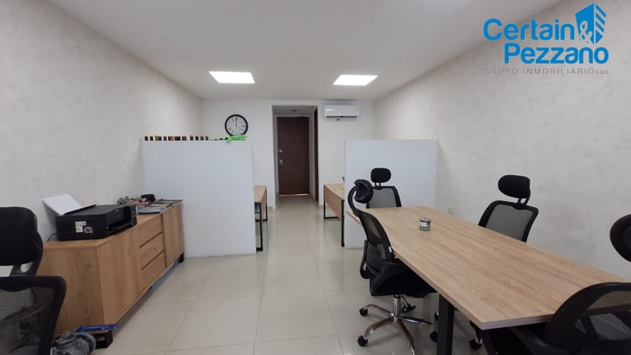 Oficina en arriendo en Manga, Cartagena, 47 m² · foto 5 de 18