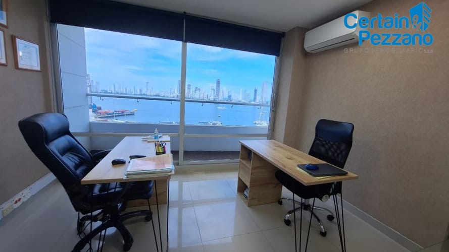 Oficina en arriendo en Manga, Cartagena, 47 m² · foto 7 de 18
