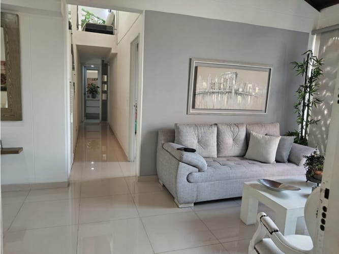 Apartamento en venta en La Candelaria, Medellín · foto 5 de 24
