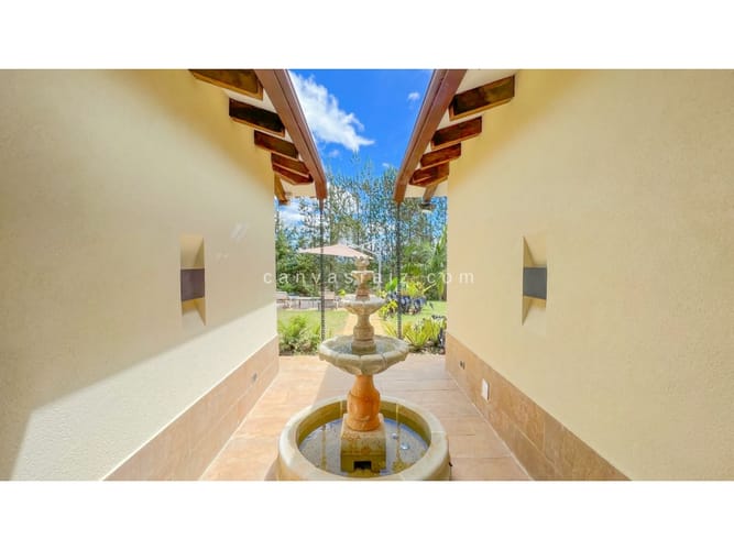 Finca en venta en El Salado, El Carmen de Viboral, 340 m² · foto 11 de 23