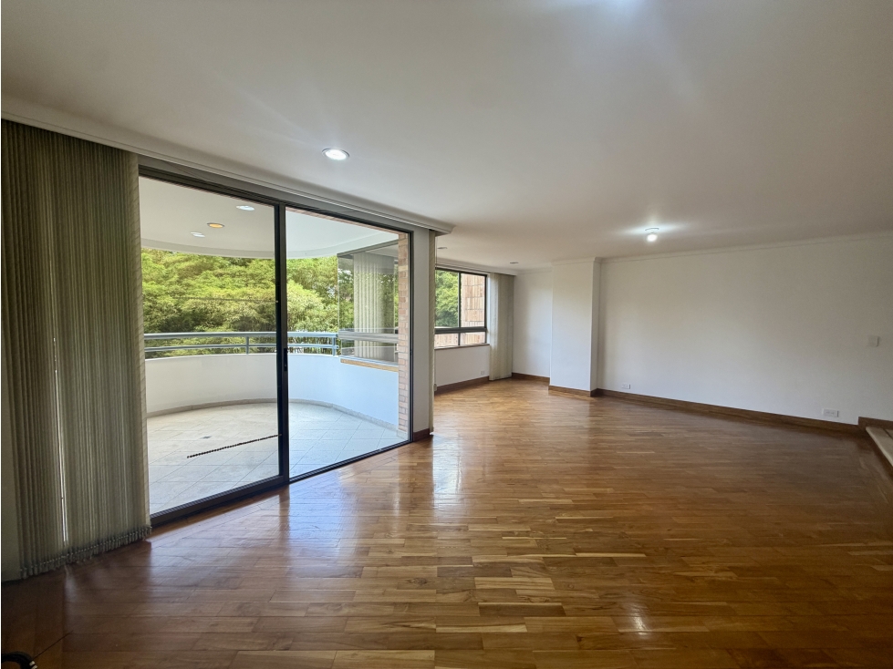 Apartamento en arriendo en Alejandria, Medellín · foto 4 de 15