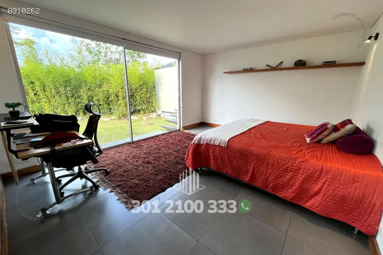 Casa de 4 alcobas en venta en Las Palmas, Envigado, 420 m² · foto 13 de 24