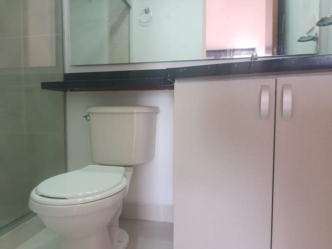 Apartamento de 2 alcobas en venta en El Poblado, Medellín, 117 m² · foto 12 de 18
