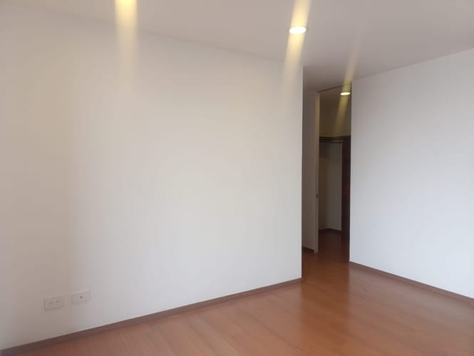 Apartamento de 2 alcobas en venta en El Poblado, Medellín, 117 m² · foto 15 de 18