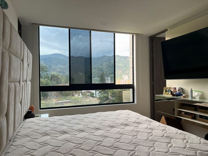 Apartamento de 3 alcobas en arriendo en Escobero, Envigado, 175 m² · foto 16 de 18