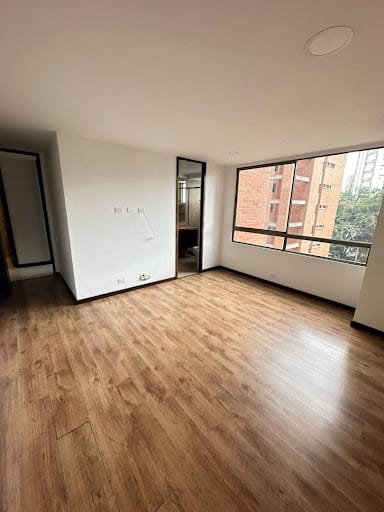 Apartamento de 2 alcobas en arriendo en Santa Maria De Los Angeles, Medellín, 107 m² · foto 9 de 16