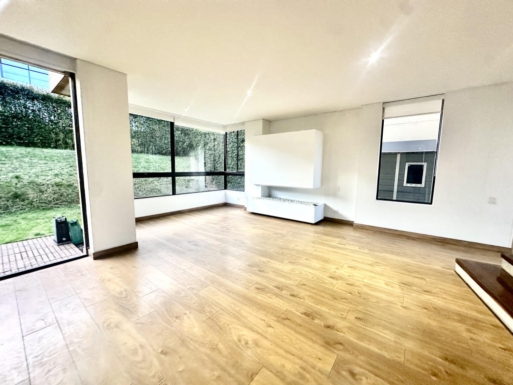 Casa en venta en Centro, Cajicá · foto 6 de 24