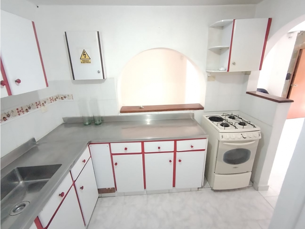 Casa en arriendo en El Nogal- Los Almendros, Medellín · foto 20 de 21