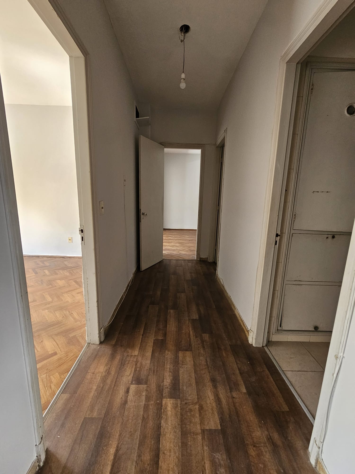 Apartamento En Pocitos De 3 Dormitorios Mas Servicios, 2 Baños. · Foto 9