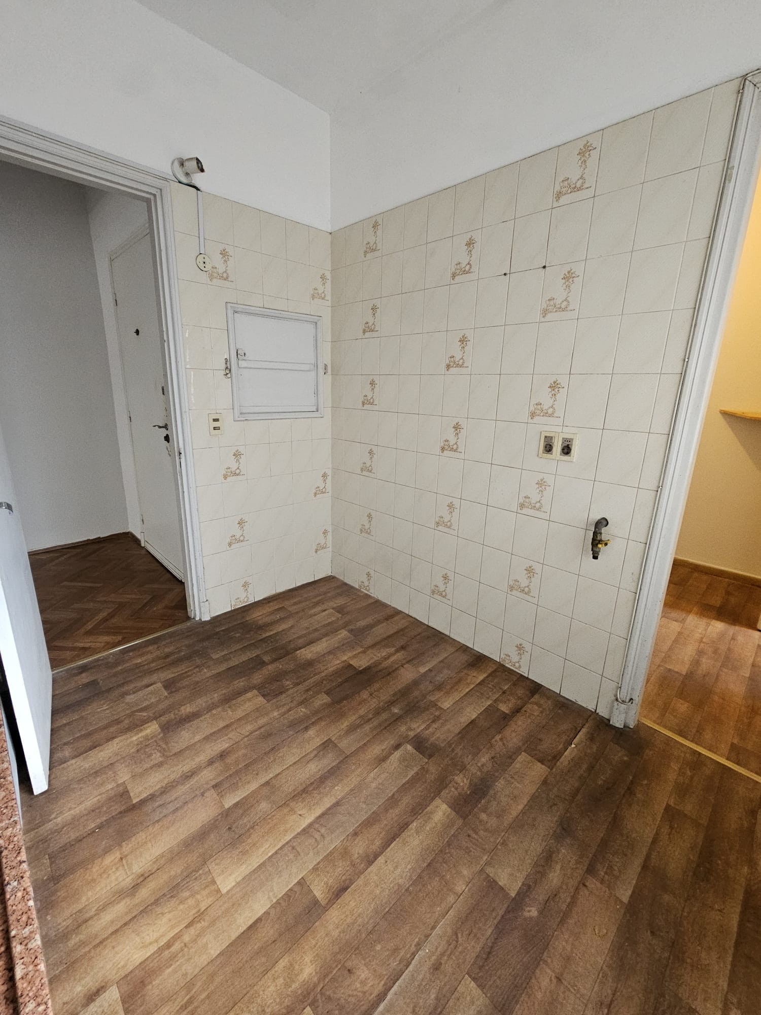 Apartamento En Pocitos De 3 Dormitorios Mas Servicios, 2 Baños. · Foto 12