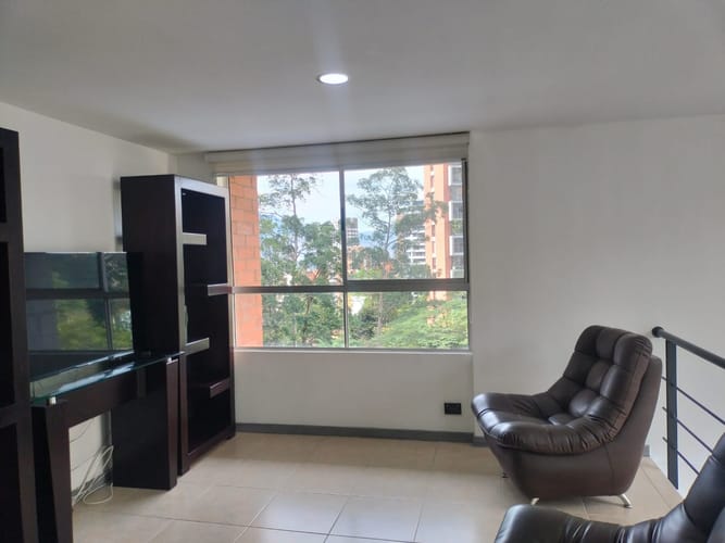 Apartamento de 3 alcobas en arriendo en El Poblado, Medellín, 117 m² · foto 8 de 18