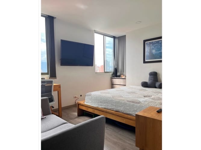 Apartamento de 3 alcobas en venta en Los Naranjos, Envigado, 140 m² · foto 9 de 16