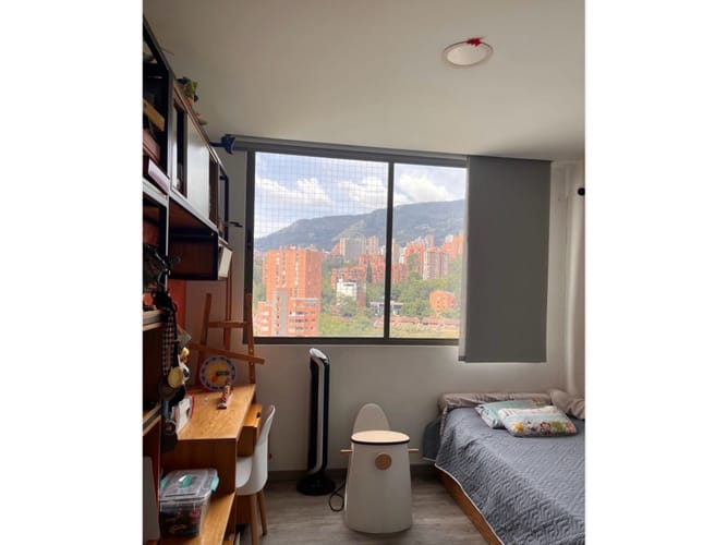 Apartamento de 3 alcobas en venta en Los Naranjos, Envigado, 140 m² · foto 15 de 16