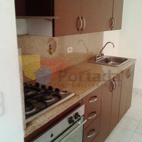 Apartamento de 3 alcobas en arriendo en La Pilarica, Bogotá, 75 m² · foto 4 de 11