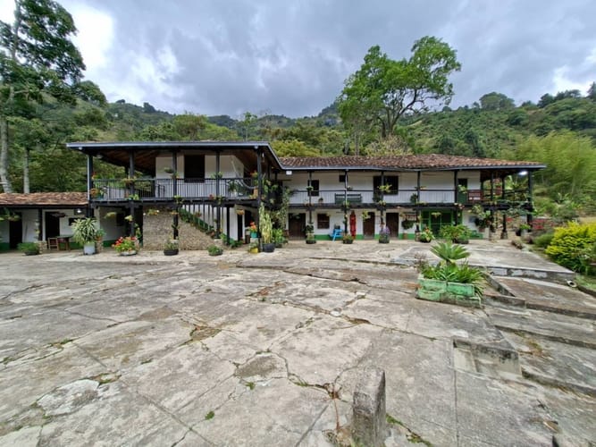 Finca en venta en La Miel, La Ceja, 250 m² · foto 4 de 24