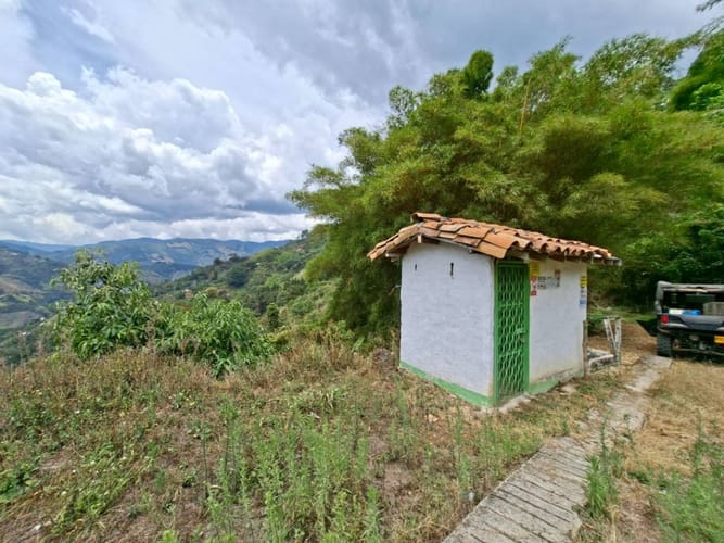 Finca en venta en La Miel, La Ceja, 250 m² · foto 15 de 24