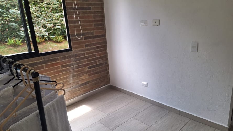 Casa de 3 alcobas en venta en Pantanillo, Envigado, 280 m² · foto 4 de 16
