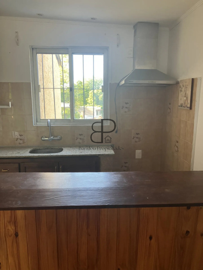 Alquiler Apartamento 3 Dormitorios Capurro balcon y cochera · Foto 5