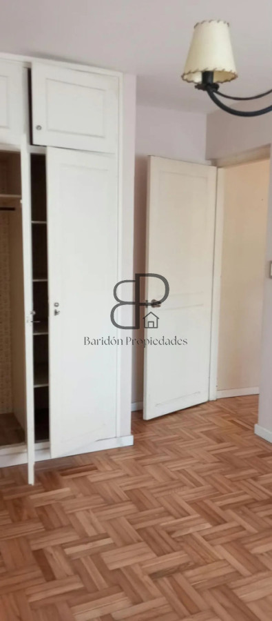 Alquiler Apartamento 2 Dormitorios Centro terraza y cochera · Foto 10