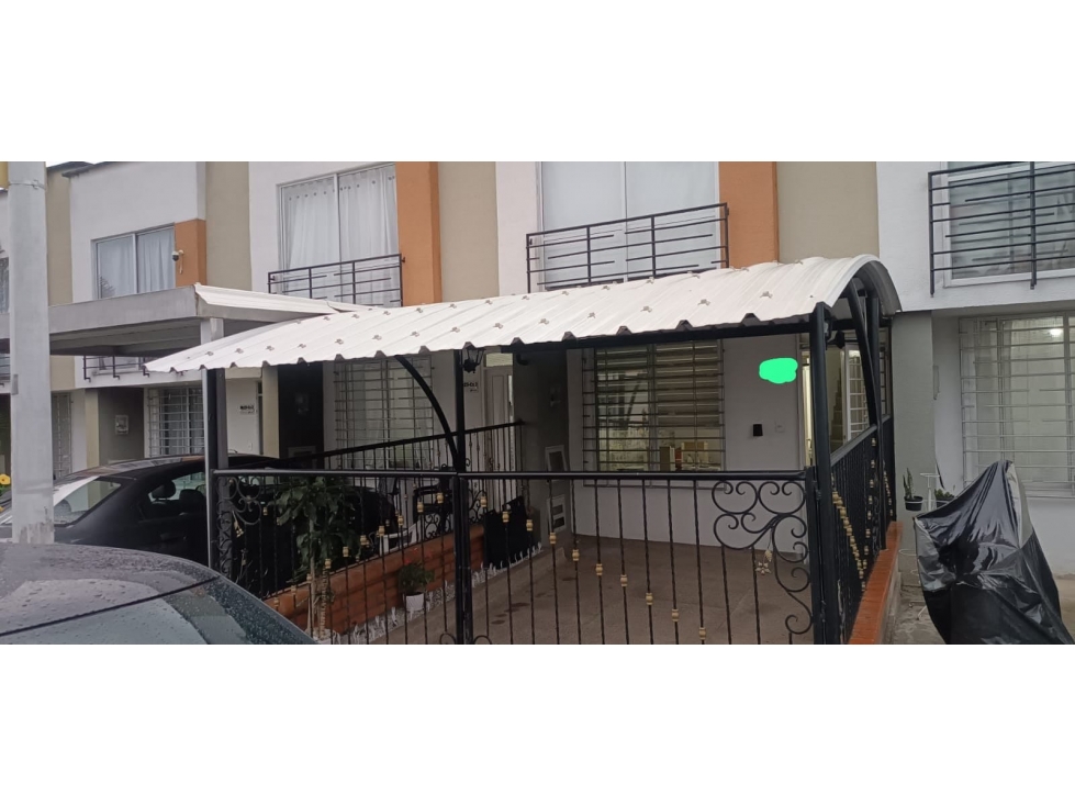 Casa en venta en Cr. Palmar De Villavento Et. Iv, Dosquebradas · foto 2 de 10
