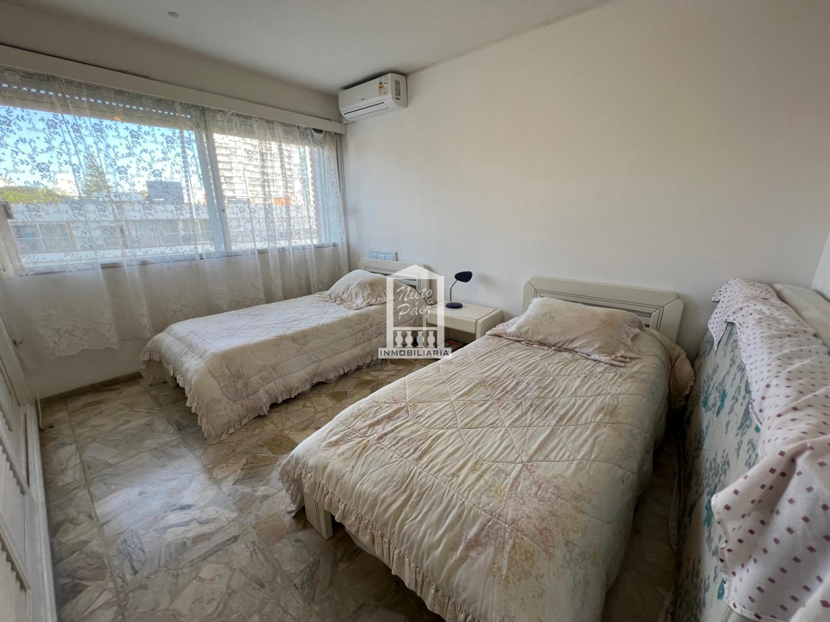 Mansa primera linea, 2 dorm, 2 baños. Mucamas. · Foto 11