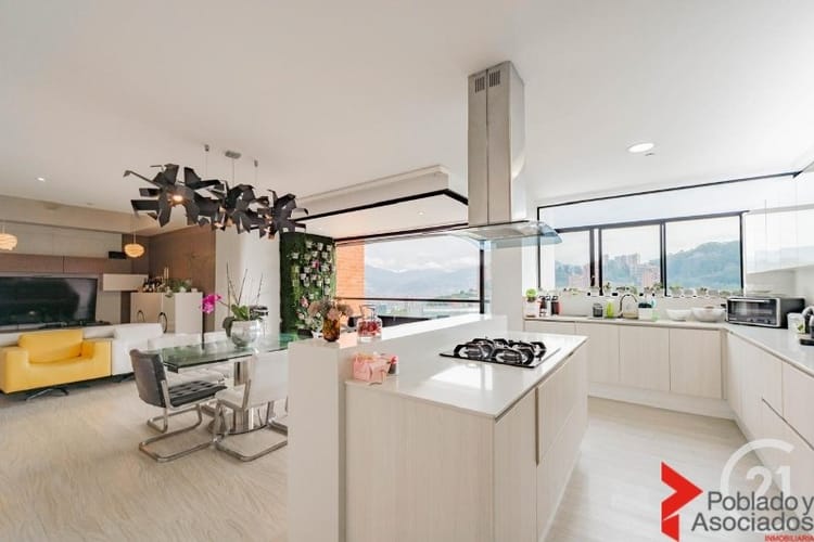 Apartamento de 3 alcobas en venta en Las Lomas, Medellín, 163 m² · foto 5 de 22