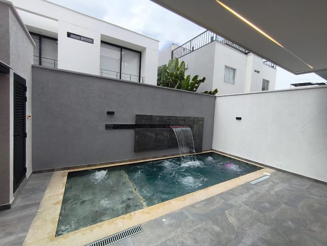 Casa de 3 alcobas en venta en Centro, Villa del Rosario, 202 m² · foto 5 de 23