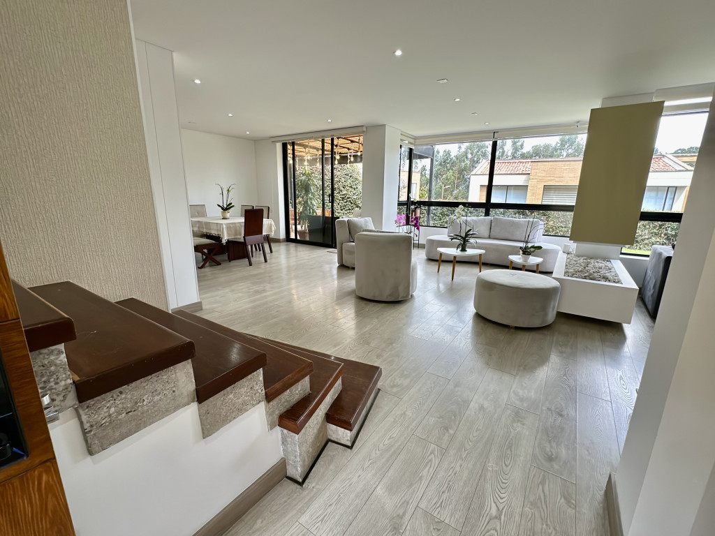 Casa en venta en Chuntame, Cajicá · foto 2 de 24