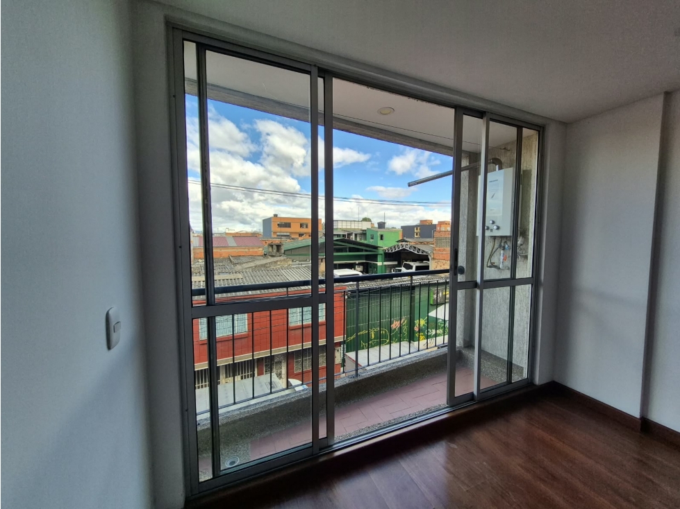 Apartamento en venta en Fontibon, Bogotá · foto 3 de 10