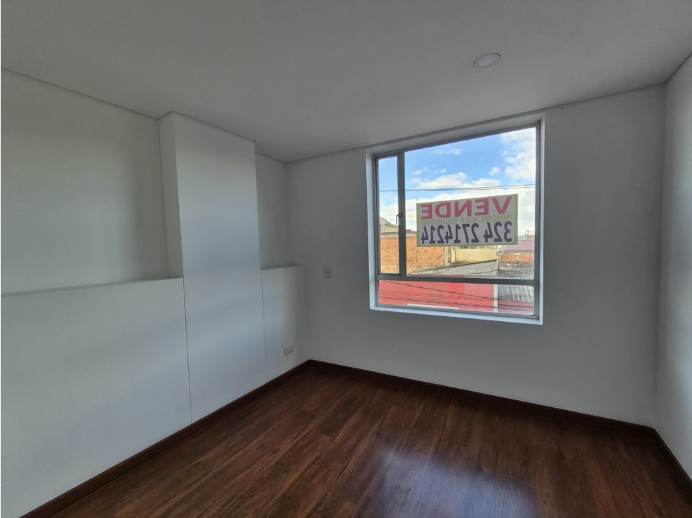 Apartamento en venta en Fontibon, Bogotá · foto 5 de 10
