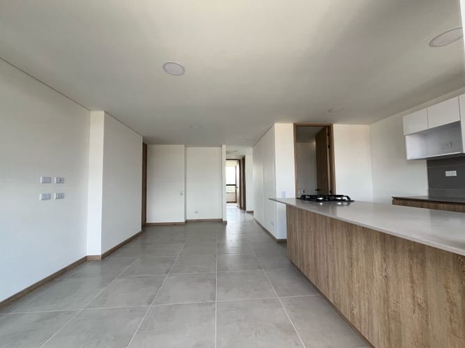 Apartamento de 2 alcobas en arriendo en El Porvenir, Rionegro, 80 m² · foto 2 de 17