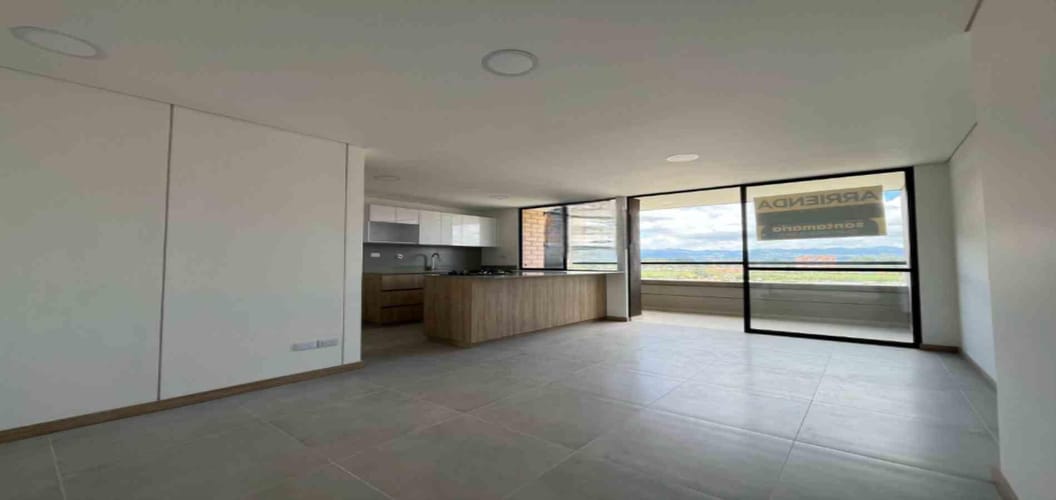 Apartamento de 2 alcobas en arriendo en El Porvenir, Rionegro, 80 m² · foto 3 de 17