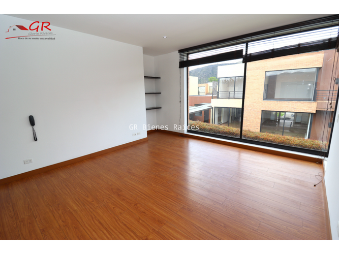 Casa de 4 alcobas en venta en Parcelas, Cota, 320 m² · foto 15 de 24