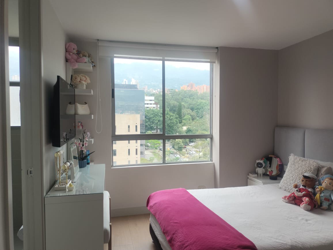 Apartamento en venta en El Poblado, Medellín · foto 11 de 19