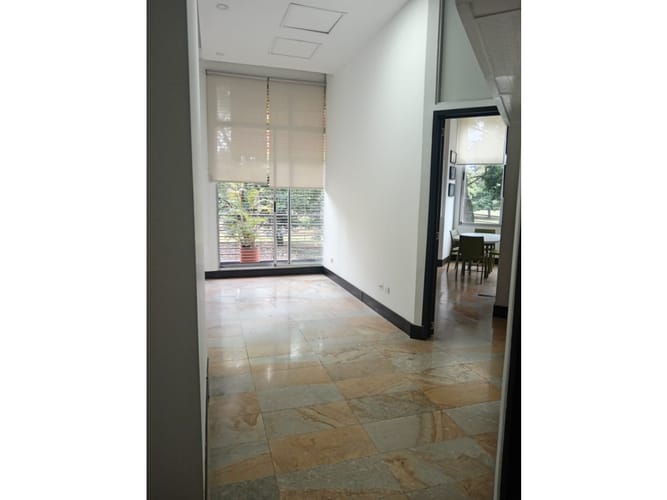 Oficina en venta en Ciudad Jardin, Cali, 71 m² · foto 4 de 9