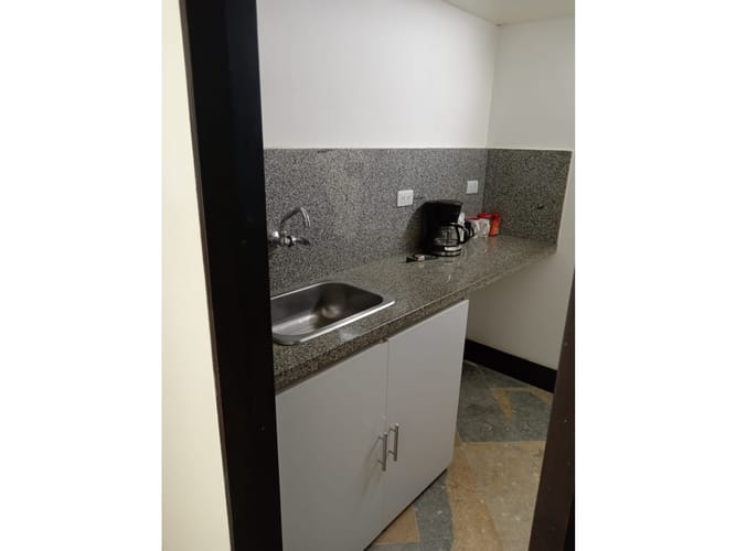 Oficina en venta en Ciudad Jardin, Cali, 71 m² · foto 7 de 9