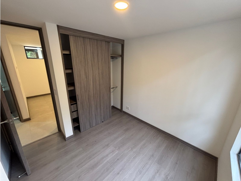 Apartamento en venta en El Salado, Envigado · foto 10 de 13