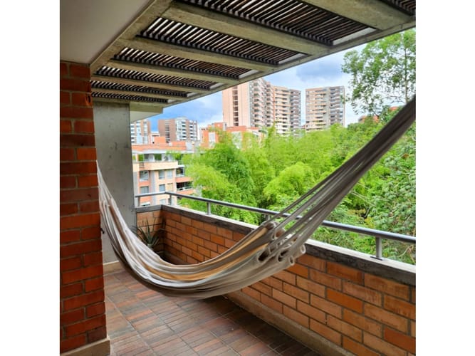 Apartaestudio en venta en Loma Del Chocho, Envigado, 142 m² · foto 5 de 19
