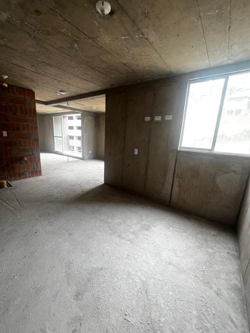 Apartamento de 2 alcobas en venta en Loma De La Doctora, Sabaneta, 50 m² · foto 2 de 9