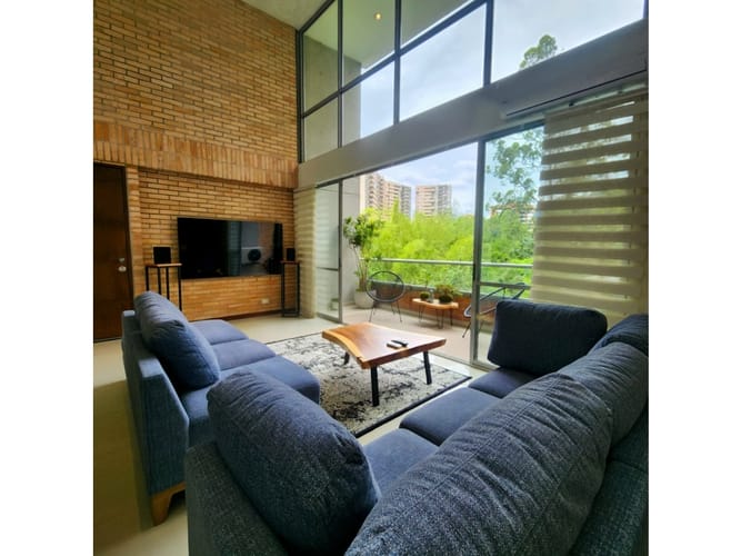 Apartaestudio en venta en Loma Del Chocho, Envigado, 142 m² · foto 10 de 19