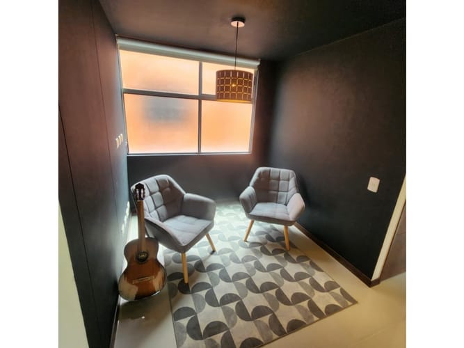 Apartaestudio en venta en Loma Del Chocho, Envigado, 142 m² · foto 11 de 19