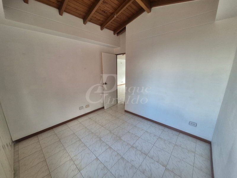 Apartamento en arriendo en Camino Verde, Envigado · foto 9 de 11