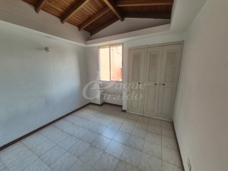 Apartamento en arriendo en Camino Verde, Envigado · foto 10 de 11