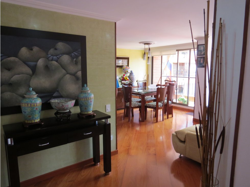Apartamento en venta en Lagos De Cordoba, Bogotá · foto 2 de 24