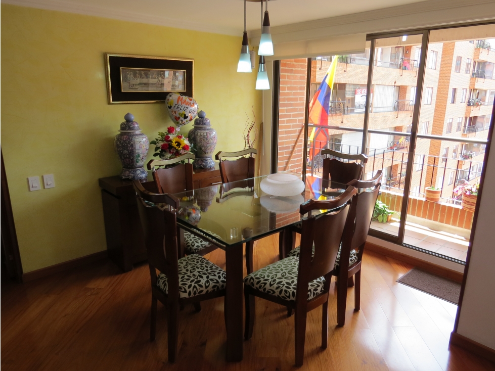 Apartamento en venta en Lagos De Cordoba, Bogotá · foto 6 de 24