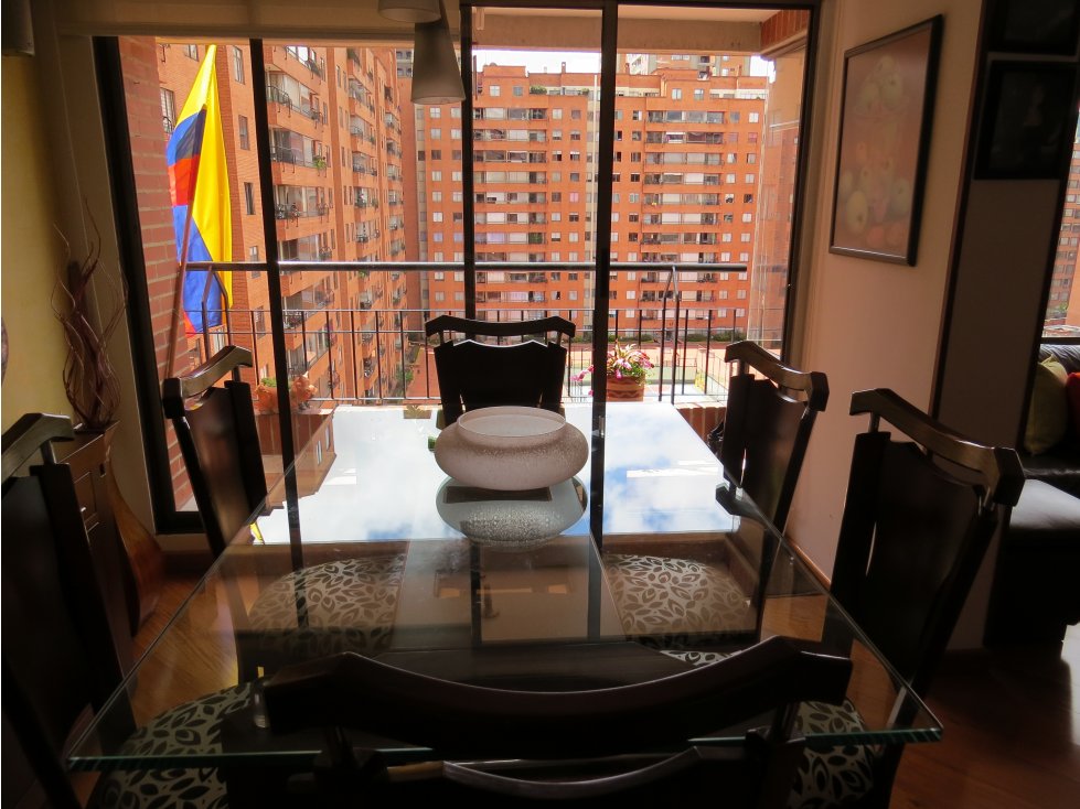 Apartamento en venta en Lagos De Cordoba, Bogotá · foto 8 de 24